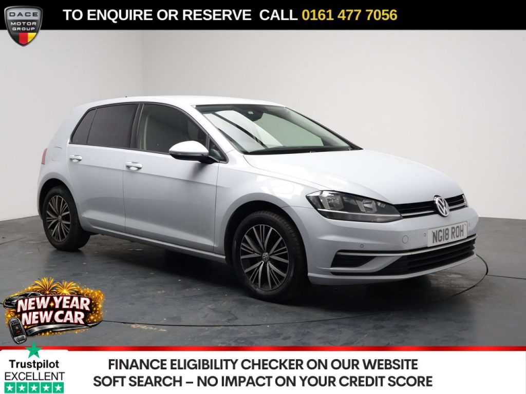 Used 2018 SILVER VOLKSWAGEN GOLF Hatchback 1.0 TSI SE Hatchback 5dr Petrol Manual Euro 6 (s/s) (110 bhp) (reg. 2018-07-30) for sale in Stockport