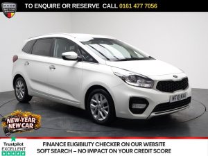 Used 2018 WHITE KIA CARENS MPV 1.7 CRDi 2 MPV 5dr Diesel DCT Euro 6 (s/s) (139 bhp) (reg. 2018-06-18) for sale in Stockport