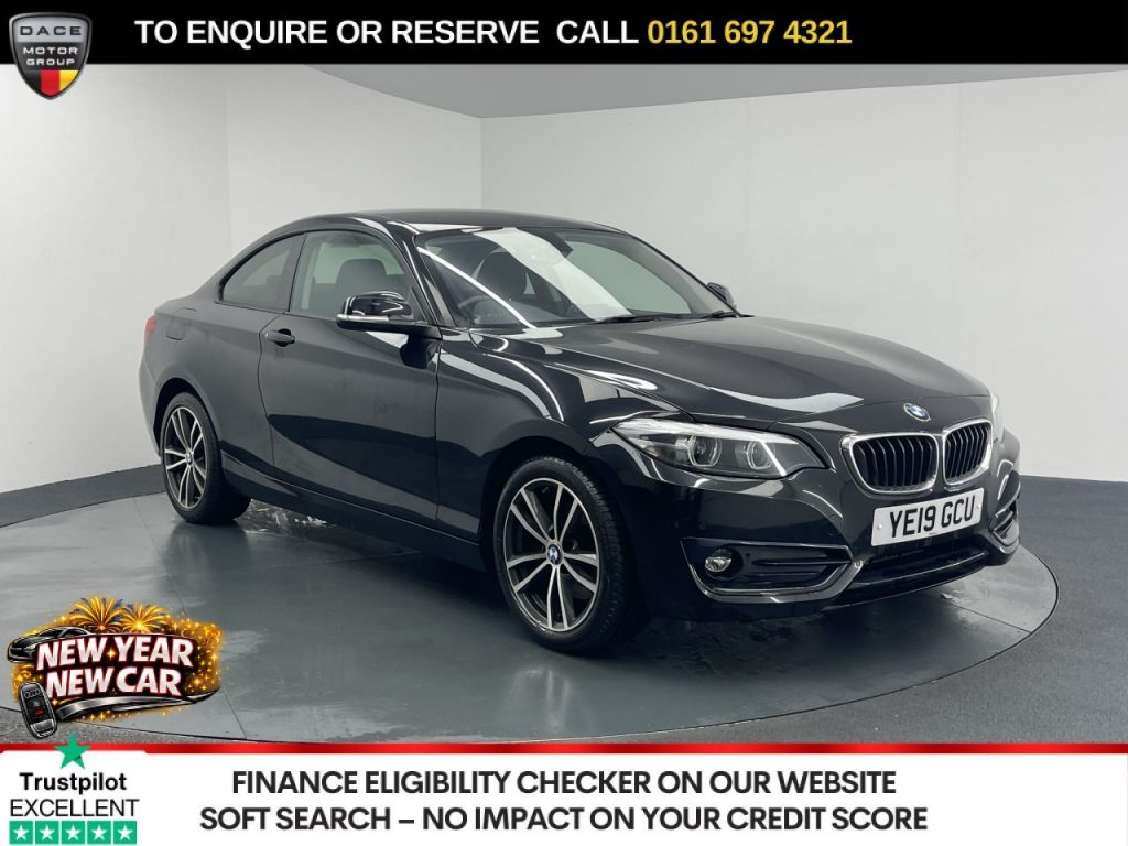 Used 2019 BLACK BMW 2 SERIES Coupe 2.0 220d Sport Coupe 2dr Diesel Auto xDrive Euro 6 (s/s) (190 ps) (reg. 2019-04-08) for sale in Manchester