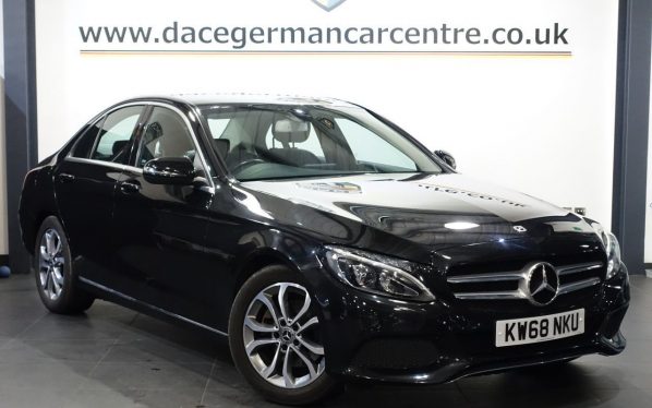 Used 2019 BLACK MERCEDES-BENZ C-CLASS Saloon 2.1 C220d Sport Saloon 4dr Diesel G-Tronic+ Euro 6 (s/s) (170 ps) (reg. 2019-01-14) for sale in Altrincham