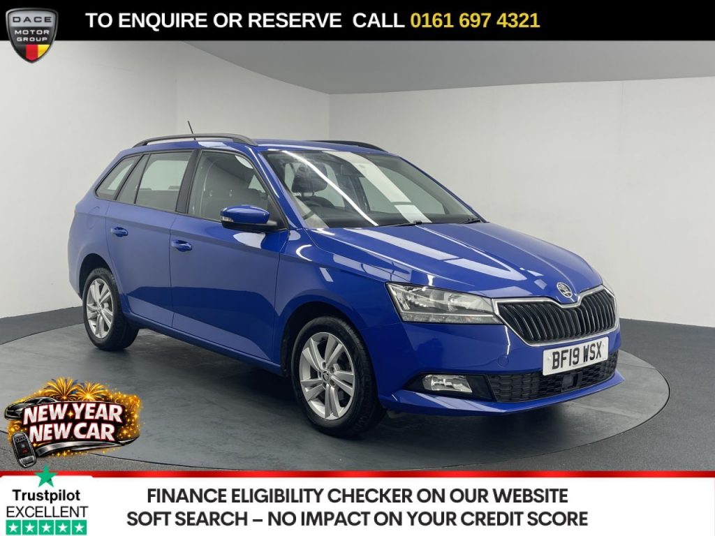 Used 2019 BLUE SKODA FABIA Estate 1.0 SE Estate 5dr Petrol Manual Euro 6 (s/s) (75 ps) (reg. 2019-05-31) for sale in Manchester