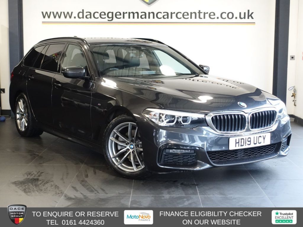 Used 2019 GREY BMW 5 SERIES Estate 2.0 520d M Sport Touring 5dr Diesel Auto Euro 6 (s/s) (190 ps) (reg. 2019-06-28) for sale in Altrincham