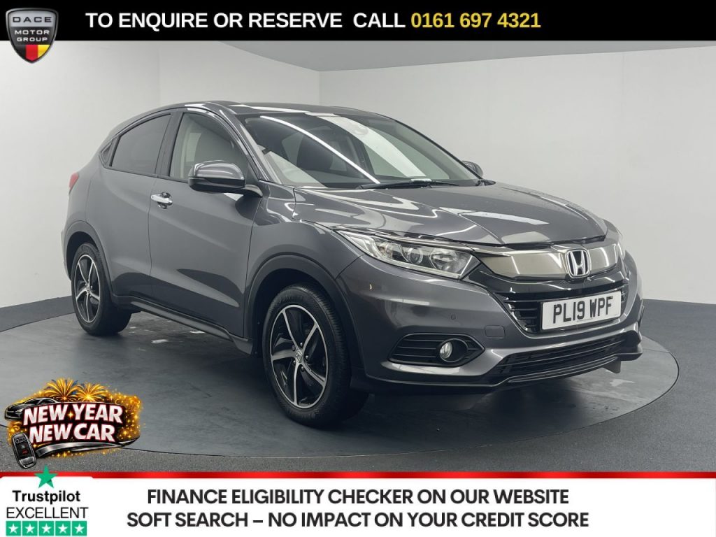 Used 2019 GREY HONDA HR-V SUV 1.5 i-VTEC SE SUV 5dr Petrol Manual Euro 6 (s/s) (130 ps) (reg. 2019-06-24) for sale in Manchester