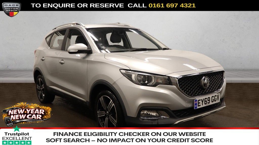 Used 2019 SILVER MG MG ZS SUV 1.5 VTi-TECH Exclusive SUV 5dr Petrol Manual Euro 6 (s/s) (106 ps) (reg. 2019-11-29) for sale in Manchester