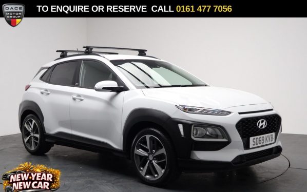 Used 2019 WHITE HYUNDAI KONA SUV 1.0 T-GDi Play SUV 5dr Petrol Manual Euro 6 (s/s) (120 ps) (reg. 2019-09-30) for sale in Stockport