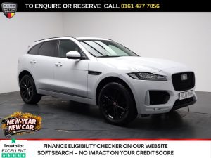 Used 2019 WHITE JAGUAR F-PACE SUV 2.0 P250i Chequered Flag SUV 5dr Petrol Auto AWD Euro 6 (s/s) (250 ps) (reg. 2019-07-19) for sale in Stockport