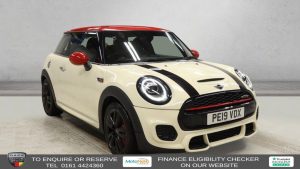 Used 2019 WHITE MINI HATCH Hatchback 2.0 John Cooper Works GPF Hatchback 3dr Petrol Manual Euro 6 (s/s) (231 ps) (reg. 2019-03-30) for sale in Altrincham