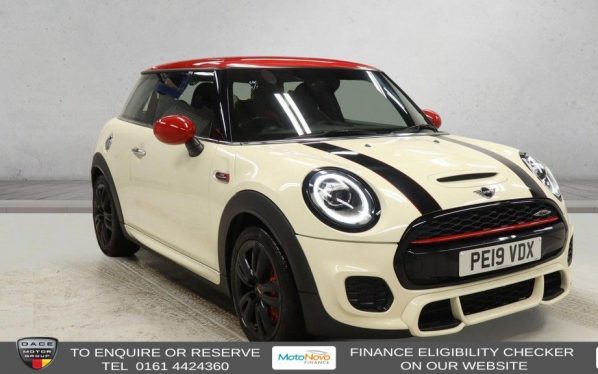Used 2019 WHITE MINI HATCH Hatchback 2.0 John Cooper Works GPF Hatchback 3dr Petrol Manual Euro 6 (s/s) (231 ps) (reg. 2019-03-30) for sale in Altrincham