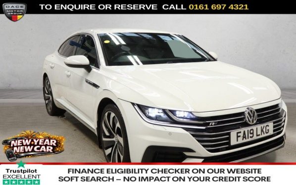 Used 2019 WHITE VOLKSWAGEN ARTEON Hatchback 1.5 TSI EVO R-Line Fastback 5dr Petrol DSG Euro 6 (s/s) (150 ps) (reg. 2019-07-31) for sale in Manchester