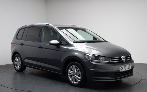 Used 2020 GREY VOLKSWAGEN TOURAN MPV 2.0 TDI SE MPV 5dr Diesel DSG Euro 6 (s/s) (115 ps) (reg. 2020-10-07) for sale in Stockport