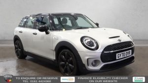 Used 2020 SILVER MINI CLUBMAN Estate 2.0 Cooper S Exclusive Estate 6dr Petrol Manual Euro 6 (s/s) (192 ps) (reg. 2020-10-21) for sale in Altrincham