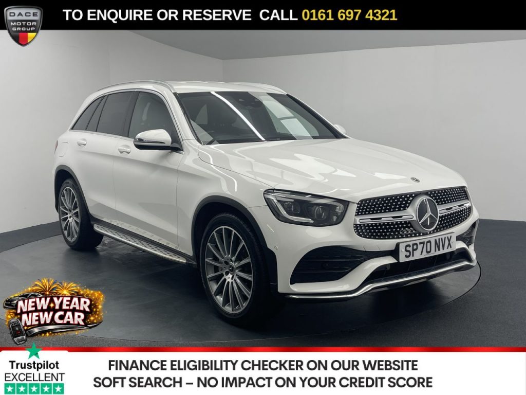 Used 2020 WHITE MERCEDES-BENZ GLC SUV 2.0 GLC300d AMG Line (Premium) SUV 5dr Diesel G-Tronic+ 4MATIC Euro 6 (s/s) (245 ps) (reg. 2020-09-01) for sale in Manchester