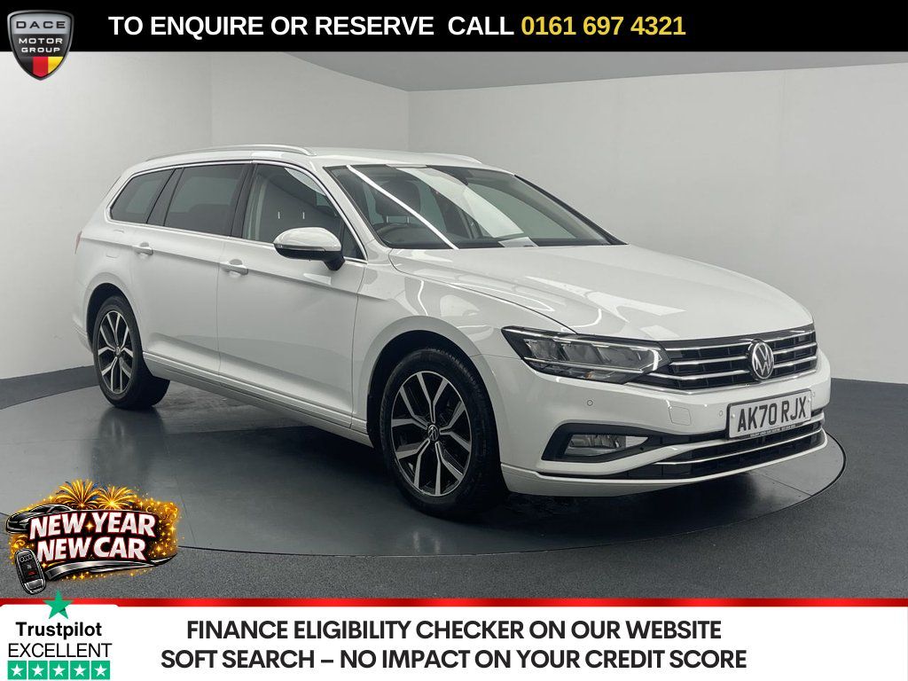 Used 2020 WHITE VOLKSWAGEN PASSAT Estate 2.0 TDI EVO SEL Estate 5dr Diesel DSG Euro 6 (s/s) (150 ps) (reg. 2020-12-10) for sale in Manchester