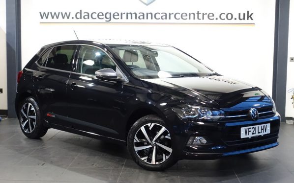 Used 2021 BLACK VOLKSWAGEN POLO Hatchback 1.0 EVO beats Hatchback 5dr Petrol Manual Euro 6 (s/s) (80 ps) (reg. 2021-07-31) for sale in Altrincham
