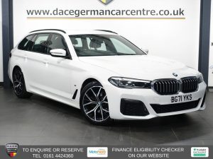 Used 2021 WHITE BMW 5 SERIES Estate 2.0 520d MHT M Sport Touring 5dr Diesel Hybrid Steptronic Euro 6 (s/s) (190 ps) (reg. 2021-11-15) for sale in Altrincham