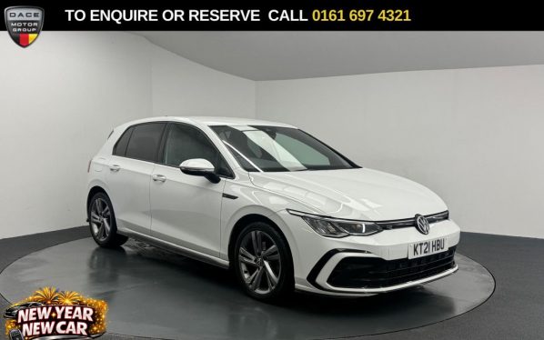 Used 2021 WHITE VOLKSWAGEN GOLF Hatchback 2.0 TDI R-Line Hatchback 5dr Diesel DSG Euro 6 (s/s) (150 ps) (reg. 2021-07-23) for sale in Manchester Trade