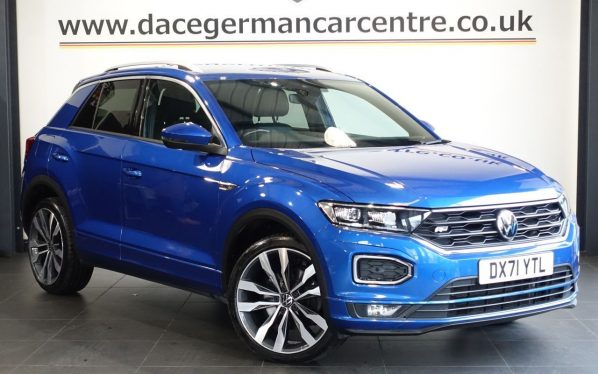 Used 2022 BLUE VOLKSWAGEN T-ROC SUV 2.0 TDI EVO R-Line SUV 5dr Diesel Manual Euro 6 (s/s) (150 ps) (reg. 2022-01-24) for sale in Altrincham
