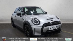 Used 2022 SILVER MINI Electric Hatch Hatchback Cooper SE 32.6kWh Level 3 Hatchback 3dr Electric Auto (184 ps) (reg. 2022-11-30) for sale in Altrincham