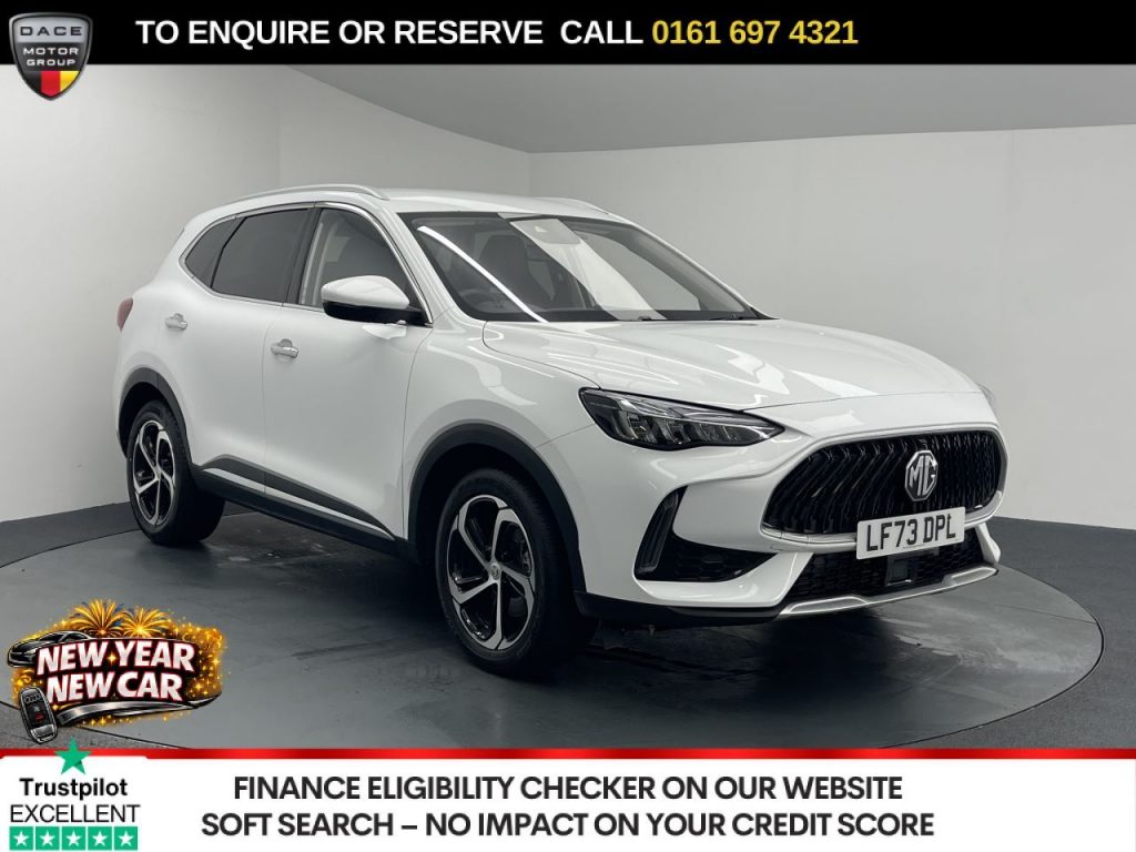 Used 2023 WHITE MG MG HS SUV 1.5 T-GDI Trophy SUV 5dr Petrol Manual Euro 6 (s/s) (162 ps) (reg. 2023-11-29) for sale in Manchester