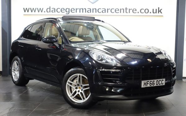 Used 2016 BLACK PORSCHE MACAN SUV 3.0 TD V6 S SUV 5dr Diesel PDK 4WD Euro 6 (s/s) (258 ps) (reg. 2016-09-26) for sale in Altrincham