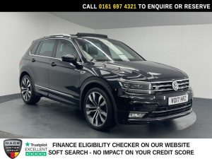 Used 2017 BLACK VOLKSWAGEN TIGUAN SUV 2.0 TDI BlueMotion Tech R-Line SUV 5dr Diesel DSG 4Motion Euro 6 (s/s) (150 ps) (reg. 2017-03-27) for sale in Manchester