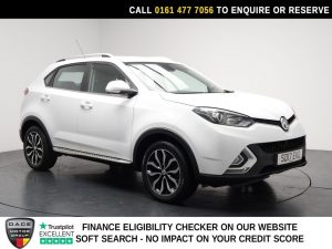 Used 2017 WHITE MG GS SUV 1.5 TGI Exclusive SUV 5dr Petrol DCT Euro 6 (s/s) (160 ps) (reg. 2017-06-28) for sale in Stockport