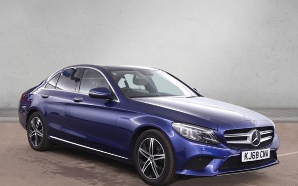 Used 2018 BLUE MERCEDES-BENZ C-CLASS Saloon 1.5 C200 MHEV EQ Boost Sport (Premium Plus) Saloon 4dr Petrol G-Tronic+ Euro 6 (s/s) (198 ps) (reg. 2018-12-31) for sale in Altrincham