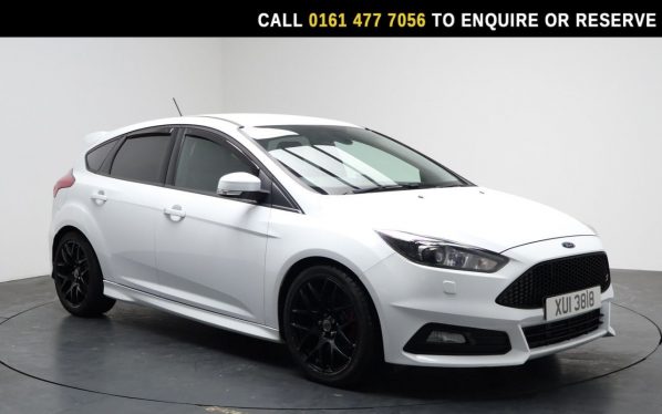 Used 2018 WHITE FORD FOCUS Hatchback 2.0 TDCi ST-3 Hatchback 5dr Diesel Manual Euro 6 (s/s) (185 ps) (reg. 2018-07-06) for sale in Stockport