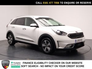 Used 2018 WHITE KIA NIRO SUV 1.6 GDi 8.9kWh 3 SUV 5dr Petrol Plug-in Hybrid DCT Euro 6 (s/s) (139 bhp) (reg. 2018-03-24) for sale in Stockport
