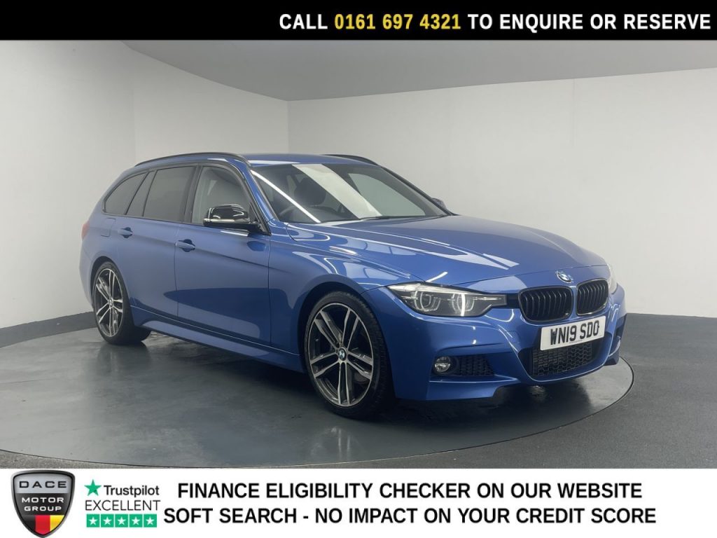 Used 2019 BLUE BMW 3 SERIES Estate 2.0 320d M Sport Shadow Edition Touring 5dr Diesel Auto Euro 6 (s/s) (190 ps) (reg. 2019-03-31) for sale in Manchester
