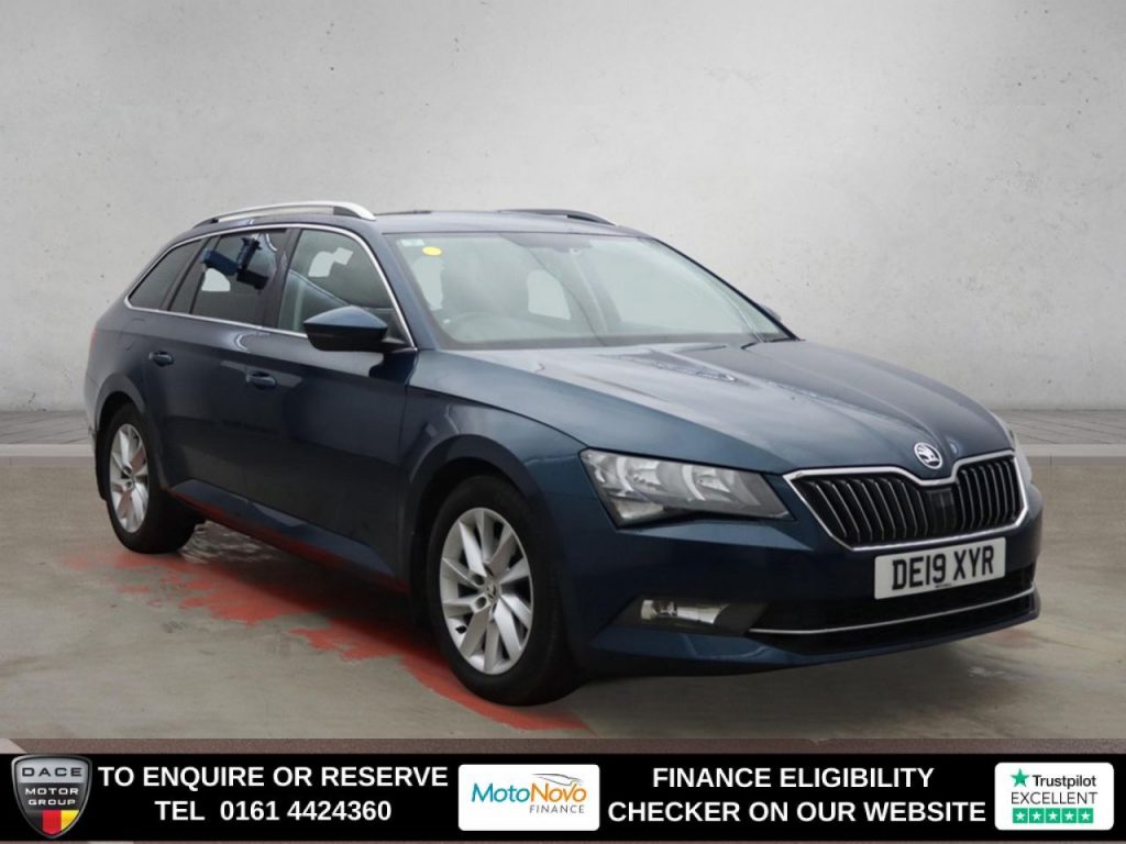 Used 2019 BLUE SKODA SUPERB Estate 1.5 TSI ACT SE Technology Estate 5dr Petrol DSG Euro 6 (s/s) (150 ps) (reg. 2019-03-05) for sale in Altrincham