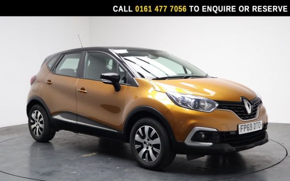 Used 2019 ORANGE RENAULT CAPTUR SUV 0.9 TCe ENERGY Play SUV 5dr Petrol Manual Euro 6 (s/s) (90 ps) (reg. 2019-11-27) for sale in Stockport