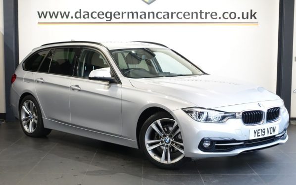 Used 2019 SILVER BMW 3 SERIES Estate 1.5 318i Sport Touring 5dr Petrol Auto Euro 6 (s/s) (136 ps) (reg. 2019-03-20) for sale in Altrincham