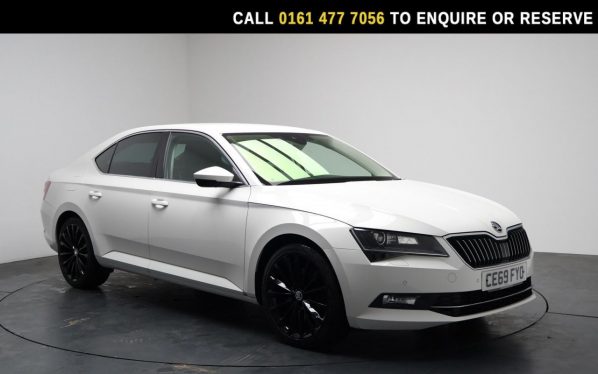 Used 2019 WHITE SKODA SUPERB Hatchback 2.0 TSI SE L Executive Hatchback 5dr Petrol DSG 4WD Euro 6 (s/s) (272 ps) (reg. 2019-09-16) for sale in Stockport