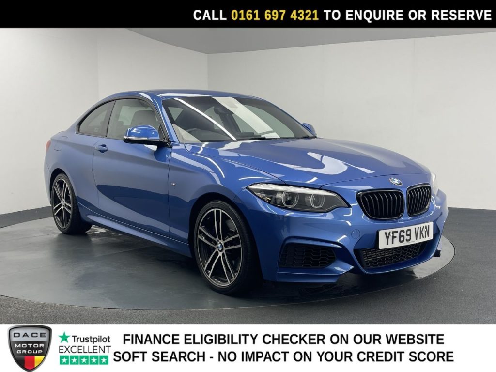 Used 2020 BLUE BMW 2 SERIES Coupe 1.5 218i GPF M Sport Coupe 2dr Petrol Auto Euro 6 (s/s) (136 ps) (reg. 2020-01-27) for sale in Manchester