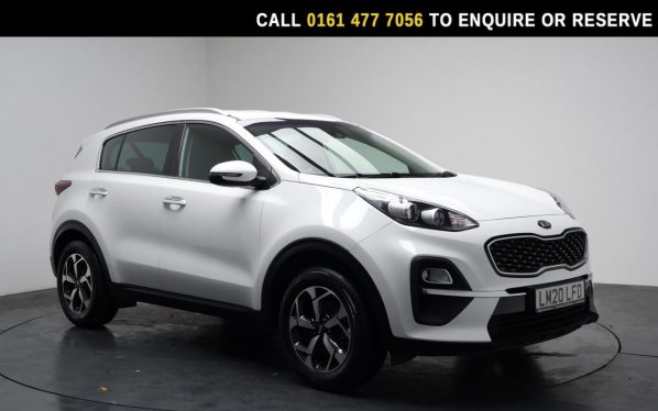 Used 2020 WHITE KIA SPORTAGE SUV 1.6 GDi 2 GPF SUV 5dr Petrol Manual Euro 6 (s/s) (130 bhp) (reg. 2020-07-24) for sale in Stockport