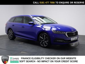 Used 2021 BLUE SKODA OCTAVIA Estate 1.4 TSI iV 13kWh SE L Estate 5dr Petrol Plug-in Hybrid DSG Euro 6 (s/s) (204 ps) (reg. 2021-12-16) for sale in Stockport