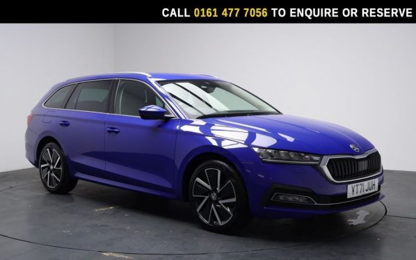 Used 2021 BLUE SKODA OCTAVIA Estate 1.4 TSI iV 13kWh SE L Estate 5dr Petrol Plug-in Hybrid DSG Euro 6 (s/s) (204 ps) (reg. 2021-12-16) for sale in Stockport