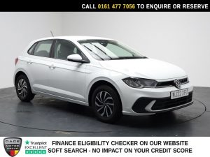 Used 2022 WHITE VOLKSWAGEN POLO Hatchback 1.0 TSI Life Hatchback 5dr Petrol Manual Euro 6 (s/s) (95 ps) (reg. 2022-04-25) for sale in Stockport