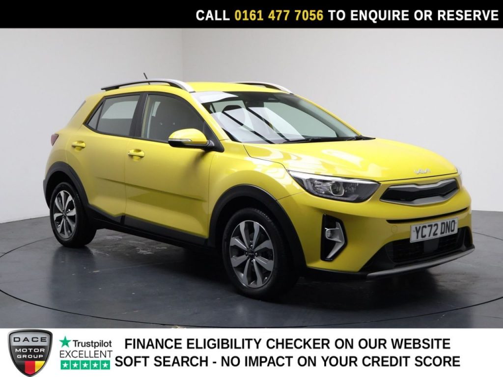 Used 2022 YELLOW KIA STONIC SUV 1.0 T-GDi 2 SUV 5dr Petrol Manual Euro 6 (s/s) (99 bhp) (reg. 2022-10-28) for sale in Stockport