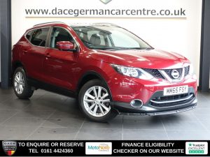 Used 2015 RED NISSAN QASHQAI SUV 1.2 DIG-T n-tec+ SUV 5dr Petrol Manual 2WD Euro 6 (s/s) (115 ps) (reg. 2015-11-03) for sale in Altrincham