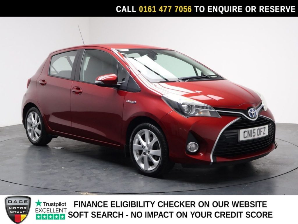 Used 2015 RED TOYOTA YARIS Hatchback 1.5 VVT-h Excel Hatchback 5dr Petrol Hybrid E-CVT Euro 6 (15in Alloy) (101 ps) (reg. 2015-03-01) for sale in Stockport