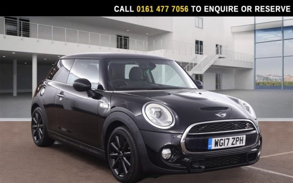 Used 2017 BLACK MINI HATCH Hatchback 2.0 Cooper SD Hatchback 3dr Diesel Manual Euro 6 (s/s) (170 ps) (reg. 2017-06-27) for sale in Stockport