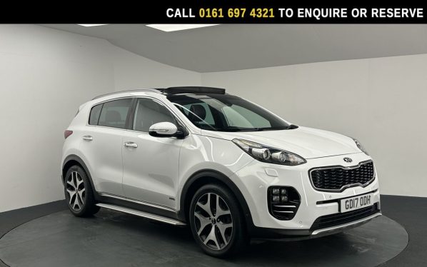 Used 2017 WHITE KIA SPORTAGE SUV 1.6 T-GDi GT-Line S SUV 5dr Petrol DCT AWD Euro 6 (174 bhp) (reg. 2017-06-30) for sale in Manchester