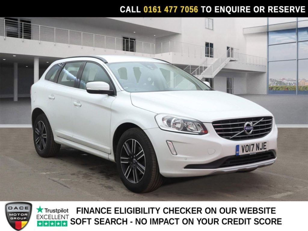 Used 2017 WHITE VOLVO XC60 SUV 2.0 D4 SE Nav SUV 5dr Diesel Manual Euro 6 (s/s) (190 ps) (reg. 2017-03-10) for sale in Stockport