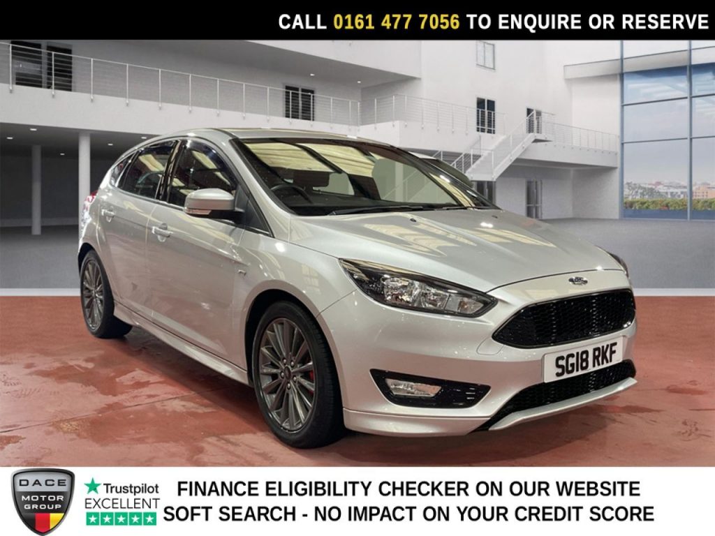 Used 2018 SILVER FORD FOCUS Hatchback 1.0T EcoBoost ST-Line Hatchback 5dr Petrol Manual Euro 6 (s/s) (140 ps) (reg. 2018-03-17) for sale in Stockport