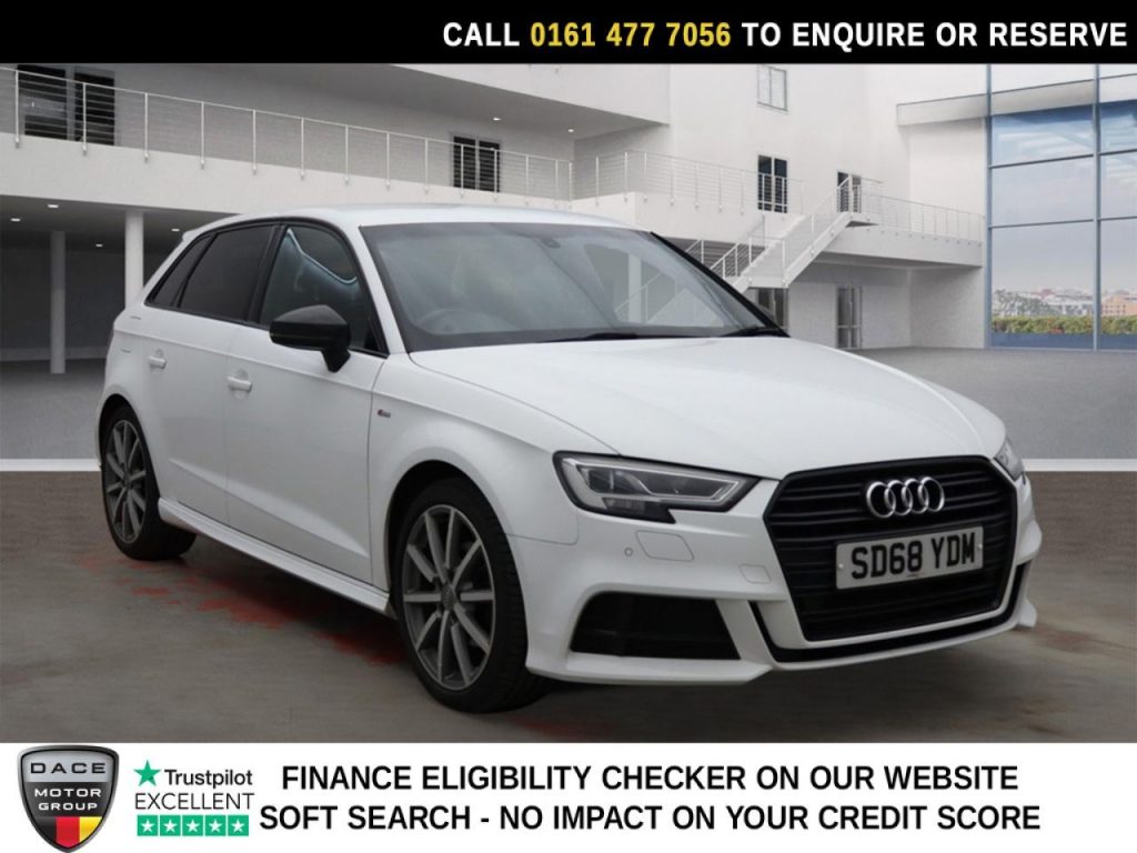 Used 2018 WHITE AUDI A3 Hatchback 1.5 TFSI CoD 35 Black Edition Sportback 5dr Petrol S Tronic Euro 6 (s/s) (150 ps) (reg. 2018-10-23) for sale in Stockport
