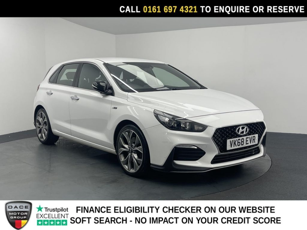 Used 2018 WHITE HYUNDAI I30 Hatchback 1.4 T-GDi N Line Euro 6 (s/s) 5dr (reg. 2018-09-28) for sale in Manchester