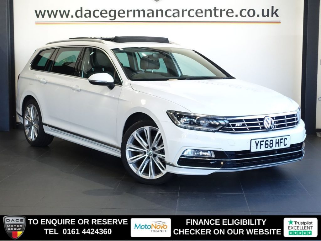 Used 2018 WHITE VOLKSWAGEN PASSAT Estate 2.0 TDI R-Line Estate 5dr Diesel DSG Euro 6 (s/s) (150 ps) (reg. 2018-12-04) for sale in Altrincham