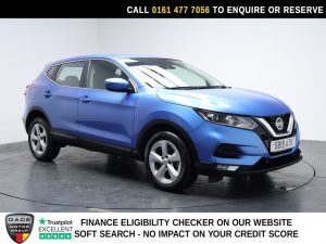 Used 2019 BLUE NISSAN QASHQAI SUV 1.5 dCi Acenta Premium SUV 5dr Diesel DCT Auto Euro 6 (s/s) (115 ps) (reg. 2019-04-12) for sale in Stockport
